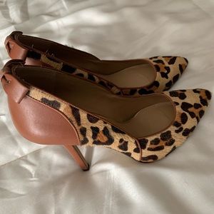 Jessica Simpson leopard print heels. 8.5